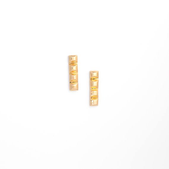 FOUR FACET STUD - NVMBR DCMBR - Earrings