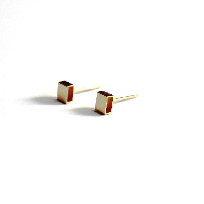 TID BIT STUD - NVMBR DCMBR - Earrings