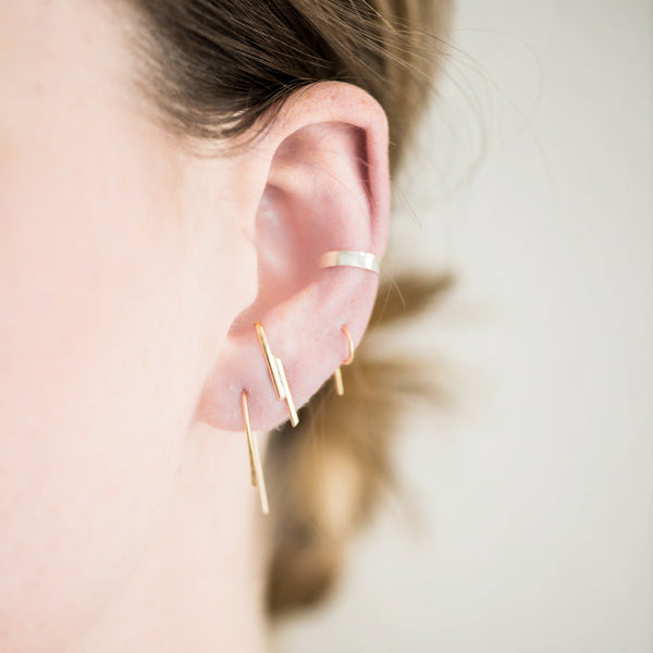 CLASSIC EAR CUFF - NVMBR DCMBR - Earrings