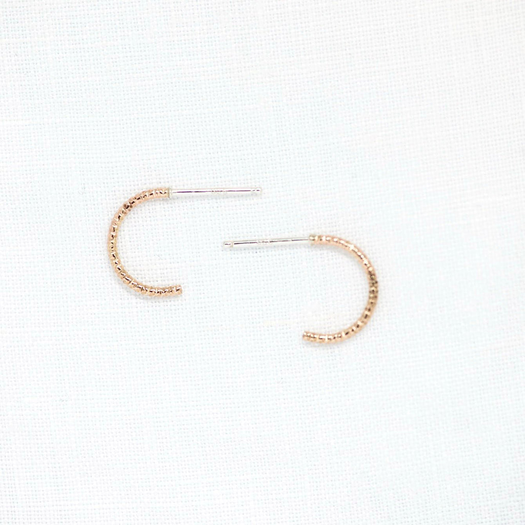 HALF HOOP STUD - NVMBR DCMBR - Earrings