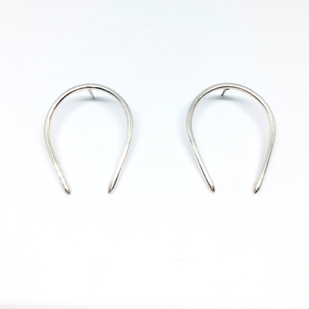 LARGE ARCHES STUD - NVMBR DCMBR - Earrings