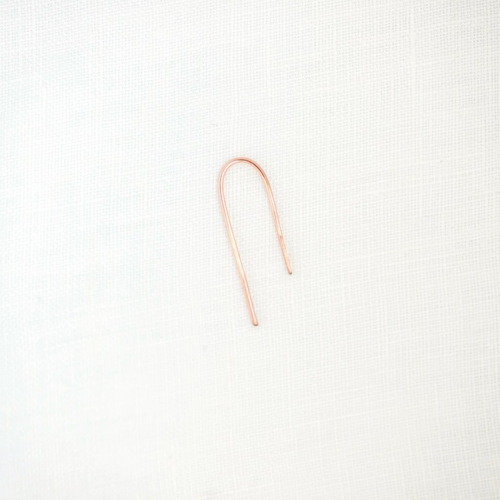MINI HAMMERED THREAD EARRING - NVMBR DCMBR - Earrings
